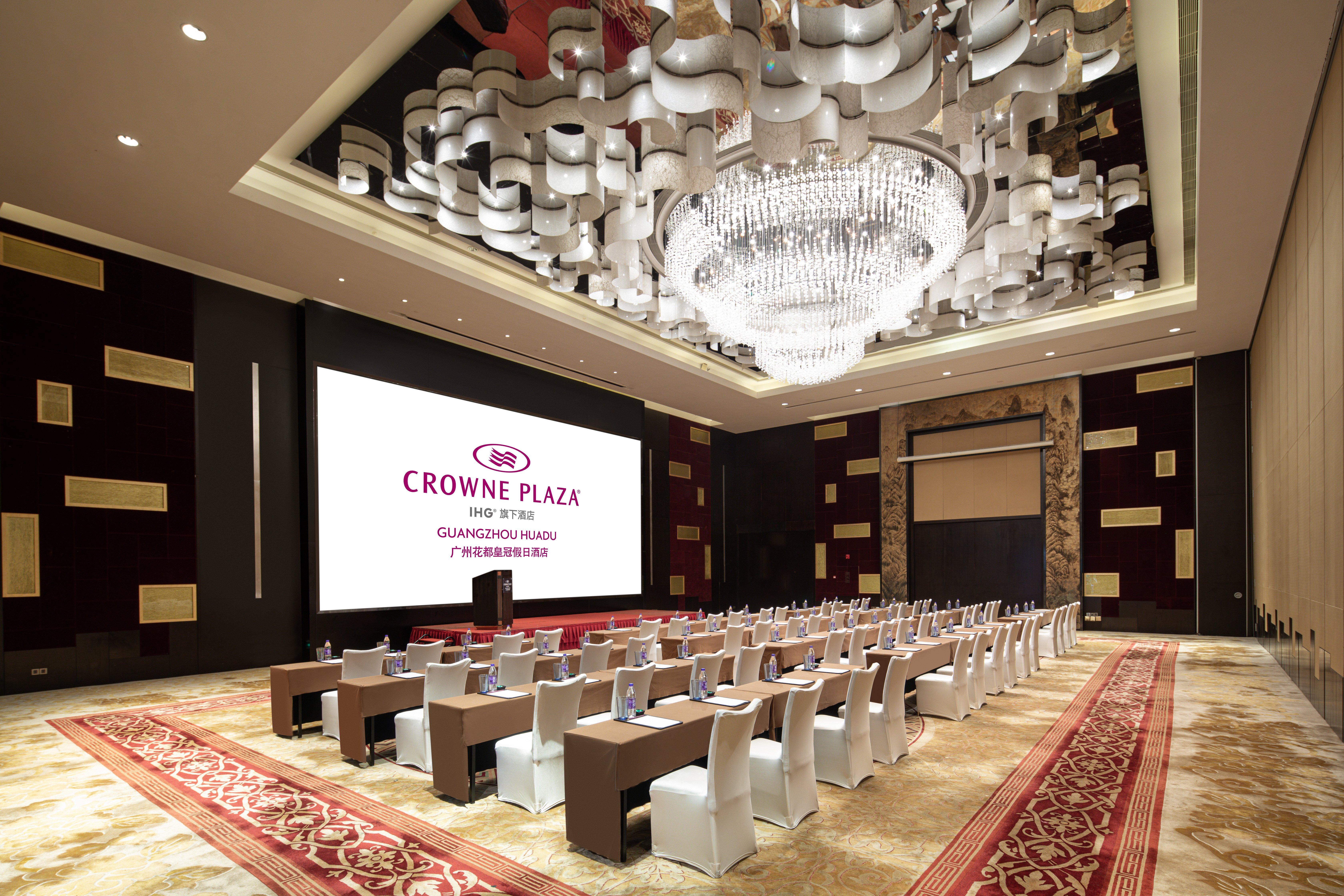 Crowne Plaza Guangzhou Huadu By Ihg - Free Shuttle Bus Between Hotel To Exhibition Center During Canton Fair ภายนอก รูปภาพ