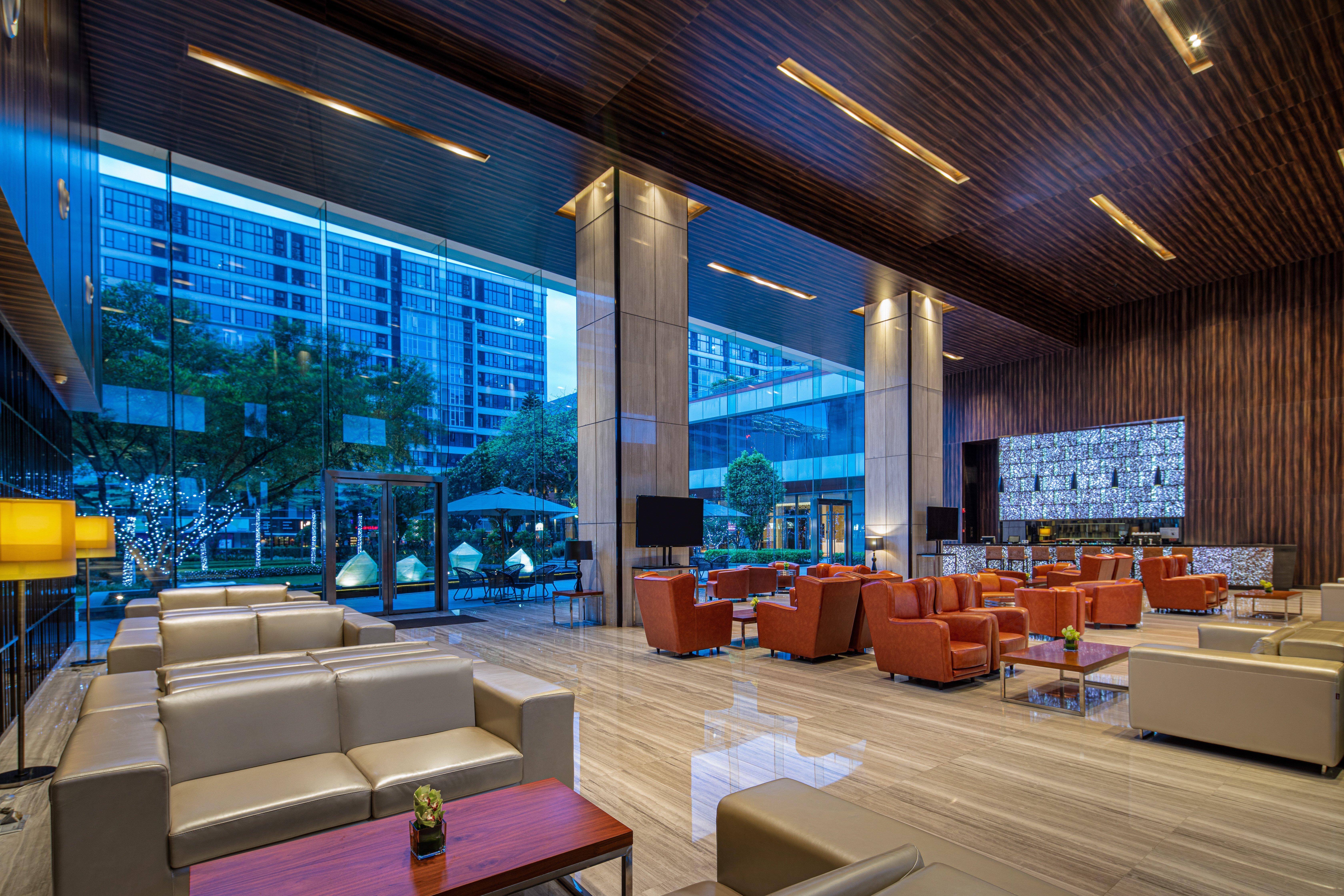 Crowne Plaza Guangzhou Huadu By Ihg - Free Shuttle Bus Between Hotel To Exhibition Center During Canton Fair ภายนอก รูปภาพ
